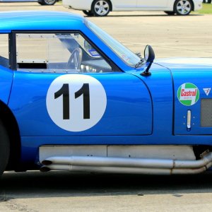 1965-shelby-daytona-coupe_21331761489_o.jpg