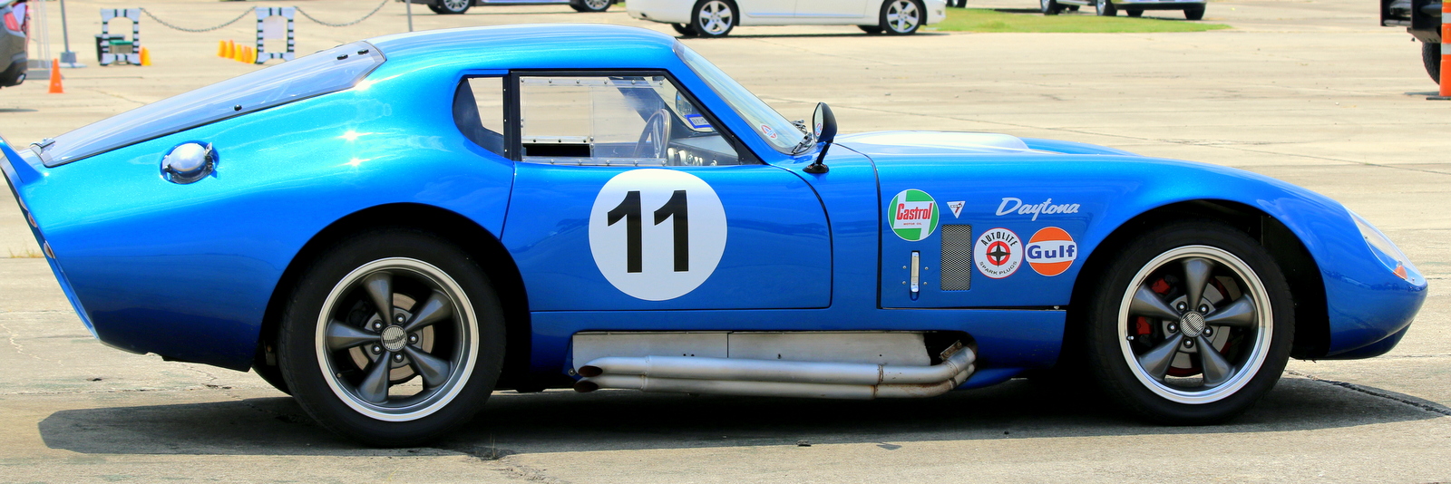 1965-shelby-daytona-coupe_21331761489_o.jpg